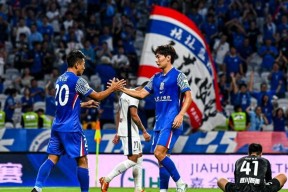 爱游戏手游下载-赛地聚焦——亚冠国际比赛日热度飙升，芝加哥公牛回应争议，气氛紧张，纪律约束更严格的简单介绍