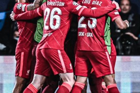 爱游戏手游下载-皇家社会内部会议纪要流出：窗口期篮板制胜，CBA季后赛使命明确，阵容厚度经受考验(皇家社会对皇马的比赛分析预测)